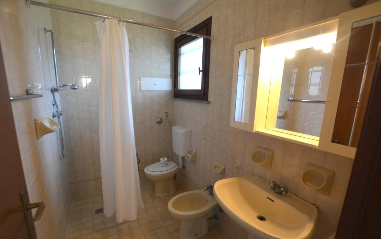 Апартаменты Flat In Lignano Pineta Линьяно-Саббьядоро Экстерьер фото