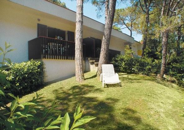 Апартаменты Flat In Lignano Pineta Линьяно-Саббьядоро Экстерьер фото